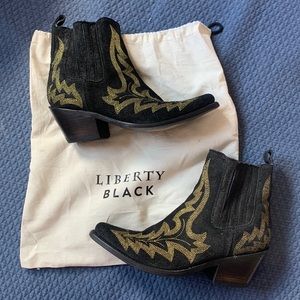 Liberty Black women’s western boots, 10
